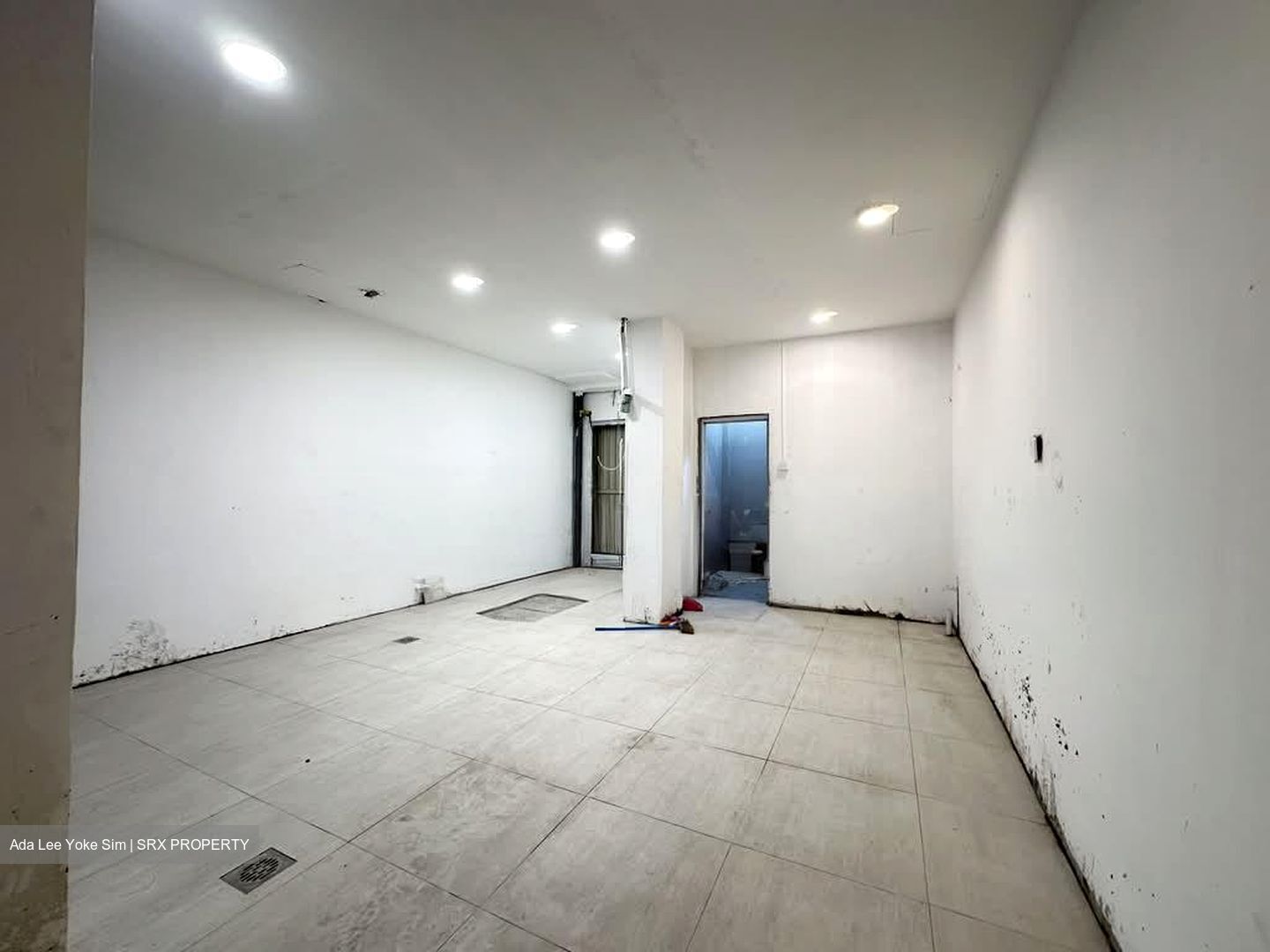 Kreta Ayer Conservation Area (D1), Retail #589181141